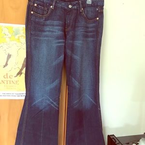 Brand new!  7 for All Mankind Women’s Jeans.